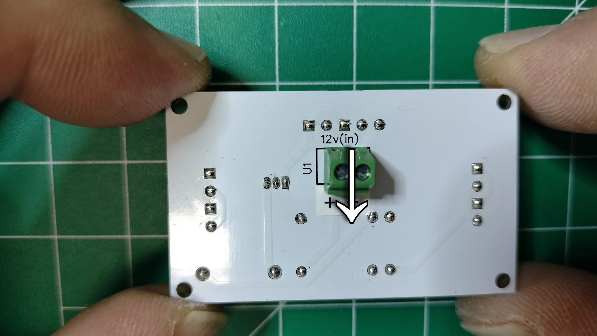 powermanagement-bottom-arrow